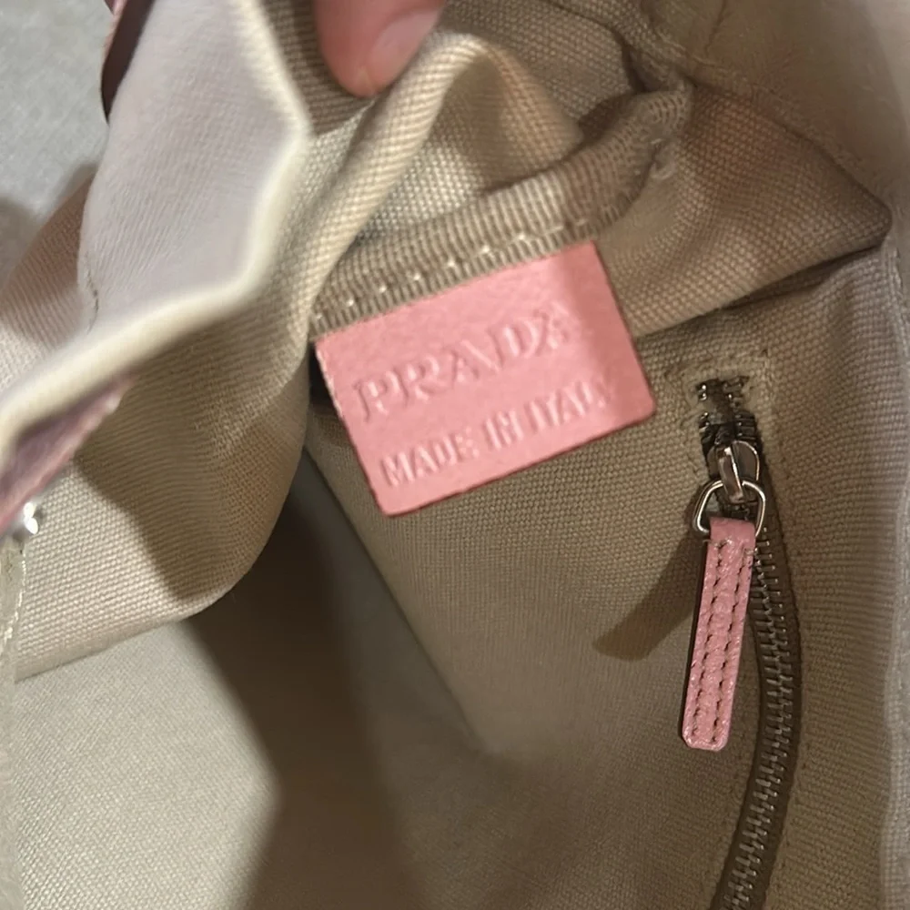 PRADA BAG - Picture 12 of 15